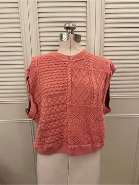 Free People | Pink Cropped Sleeveless Sweater Vest | Size Small | 100% Cotton